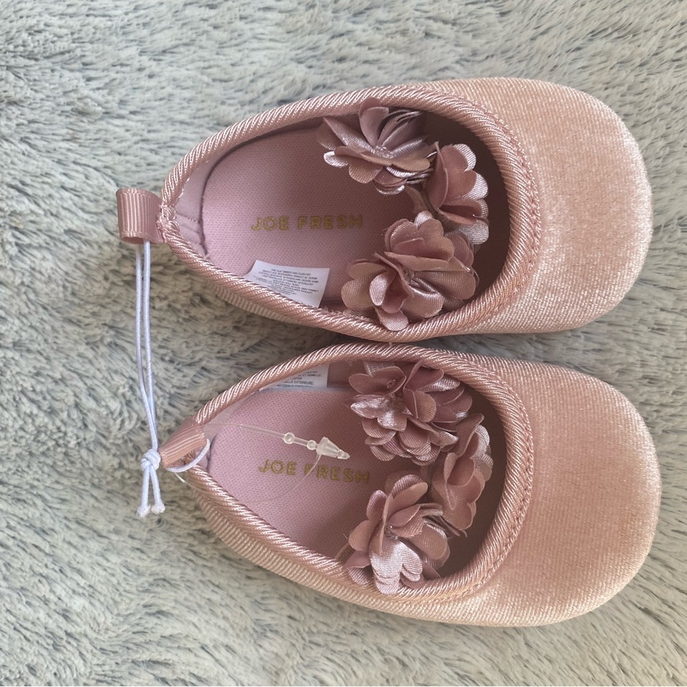 Joe Fresh Blush Kids Dress Shoes with Floral Accents